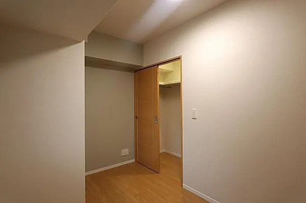神戸元町山手ヴィアージュの居間写真