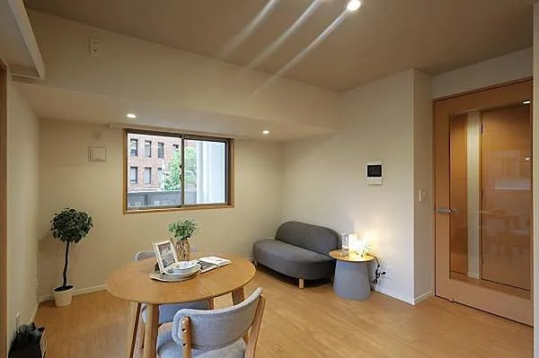 神戸元町山手ヴィアージュの居間写真