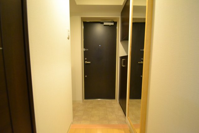 エル・セレーノ石屋川の玄関写真