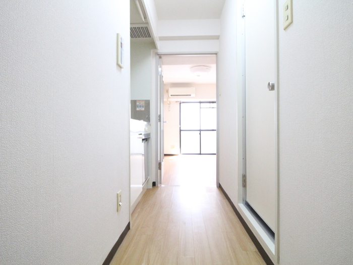 ヴィラ元町の玄関写真