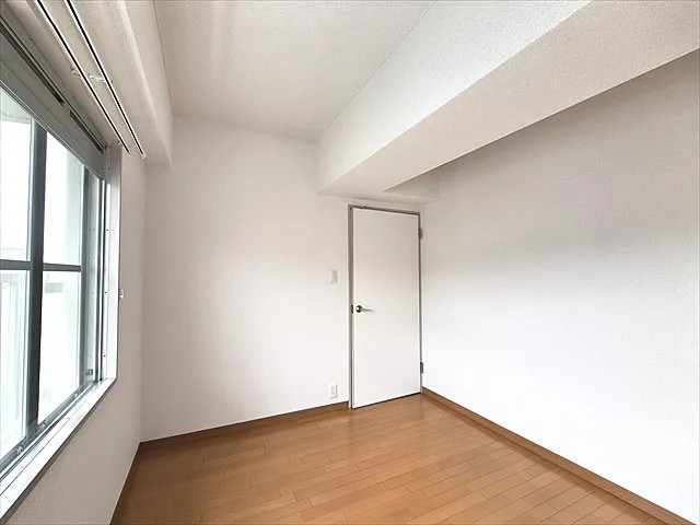 芦屋シティハイツの居間写真