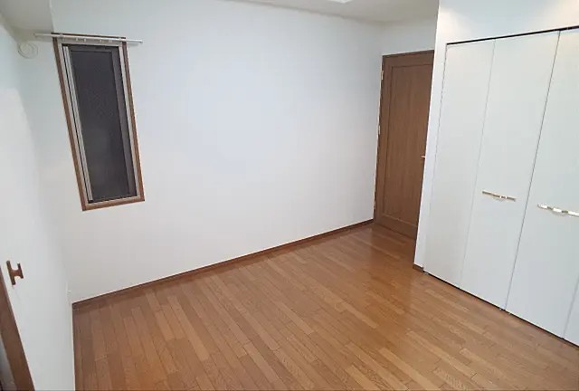 セレッソコート芦屋大原の居間写真