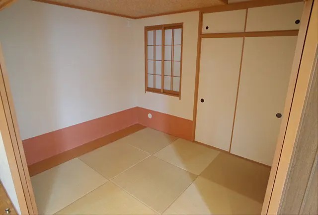 セレッソコート芦屋大原の居間写真