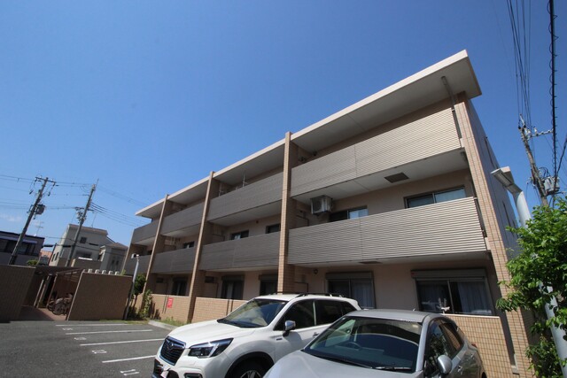 Domingo甲東園