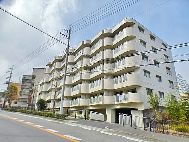 第5マンション芦苑の外観写真