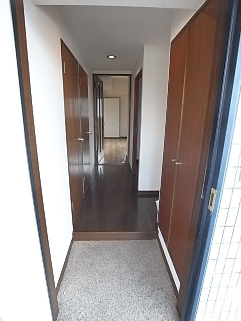 SEPIA西宮北口の玄関写真