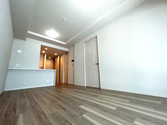 ワコーレ神戸みなと元町の居間写真