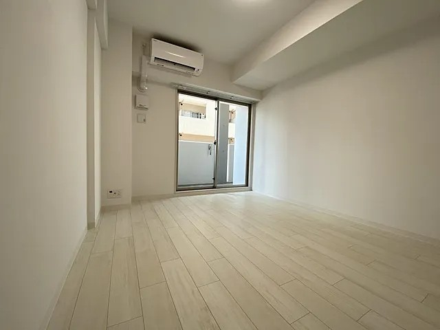 THEORY KOBE CLAIRの居間写真
