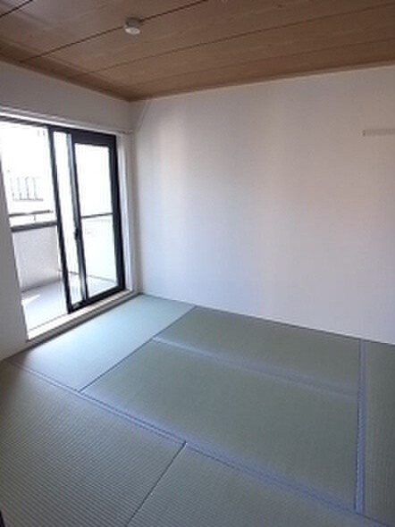 バン・ヴェール芦屋の居間写真