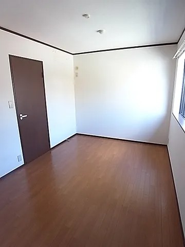 バン・ヴェール芦屋の居間写真