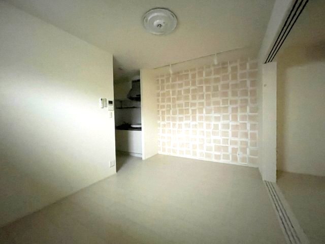 フジパレス東灘III番館の居間写真