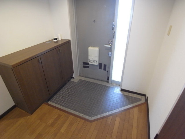 メゾンドカルム住吉の玄関写真