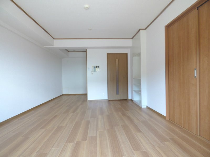 摩耶コート壱番館の居間写真