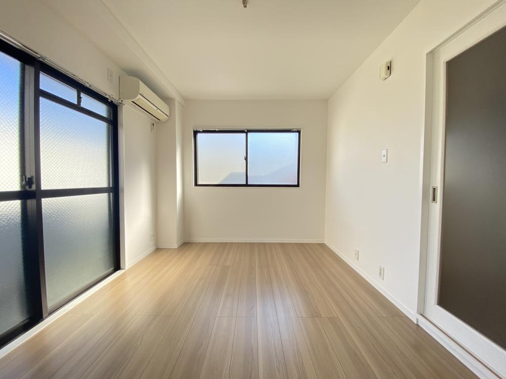 PlumCourt芦屋の居間写真
