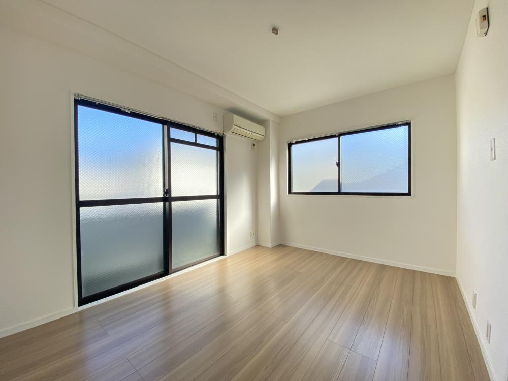 PlumCourt芦屋の居間写真