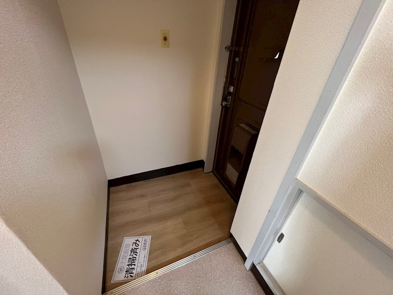 MIRAVAL元町の玄関写真