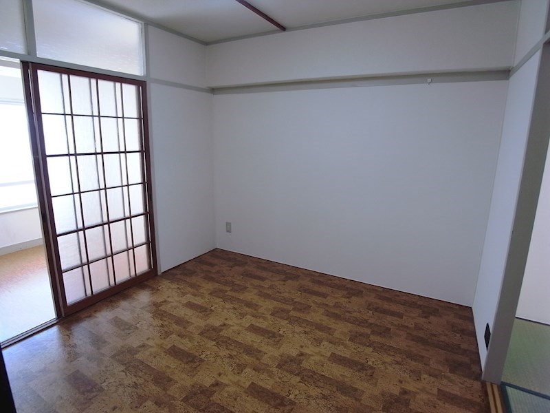 MIRAVAL元町の居間写真