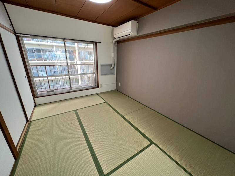 MIRAVAL元町の居間写真