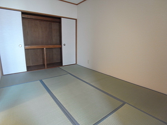グランディア野崎通りの居間写真