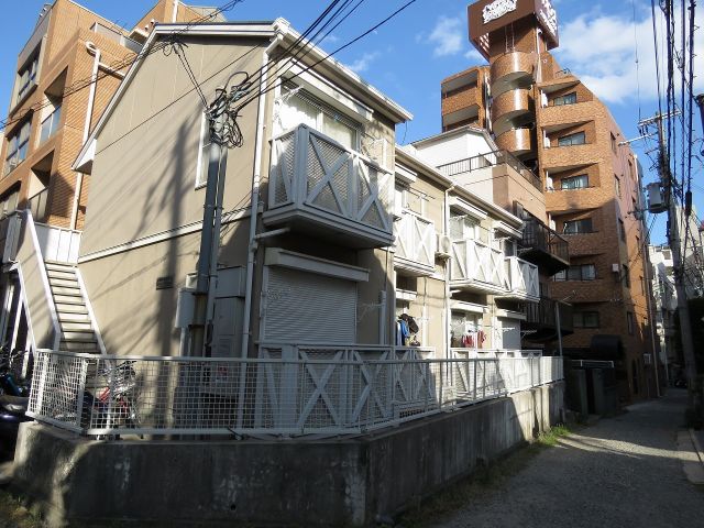 クァトルセゾン六甲道の外観写真