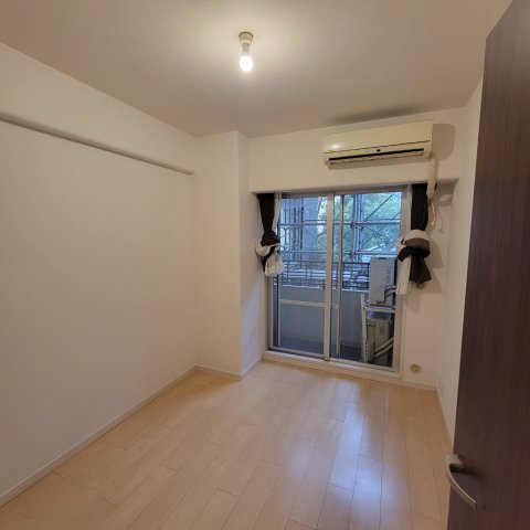 フォレスティア芦屋浜町の居間写真