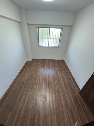 シャンボール芦屋の居間写真