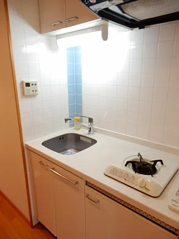 プレサンス神戸裁判所前のキッチン写真