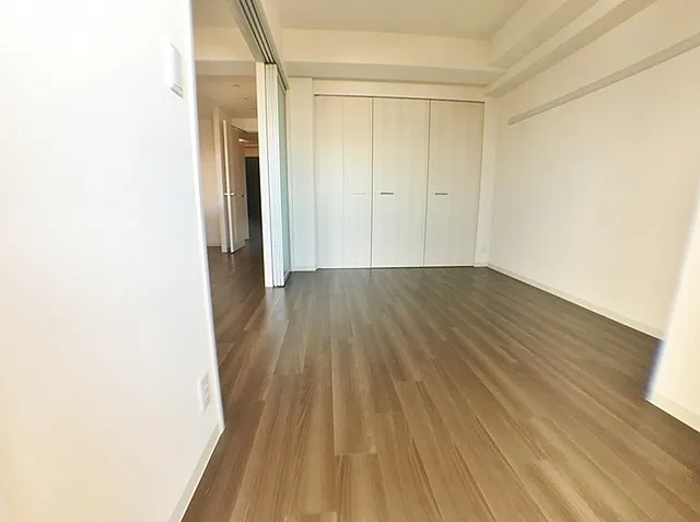 プレサンス三宮エレガンシアの居間写真