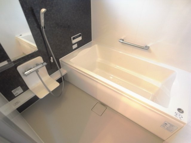D-room高羽の風呂写真