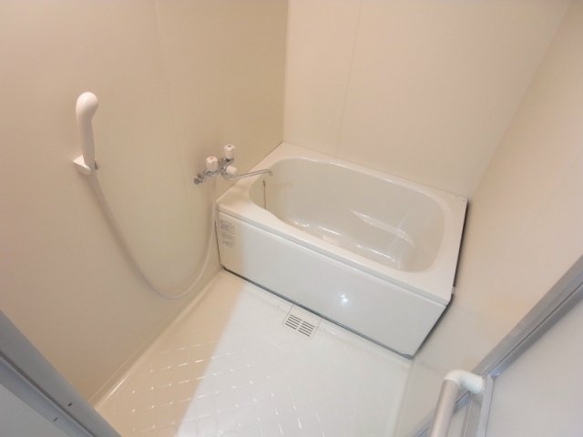 カーサ六甲友田町の風呂写真