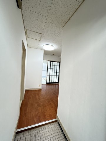 山海マンションの玄関写真