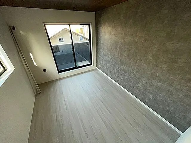シャトー・ノアール西芦屋の居間写真