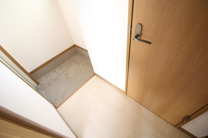 TAKAOマンションの玄関写真