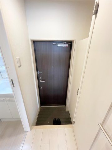 M's court 今津山中の玄関写真