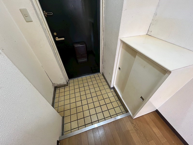 グランディア花隈駅前の玄関写真