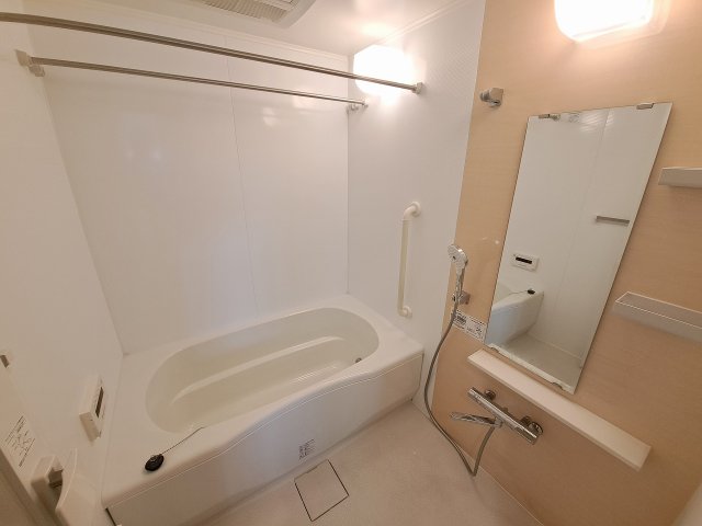甲子園三番町ハイツの風呂写真