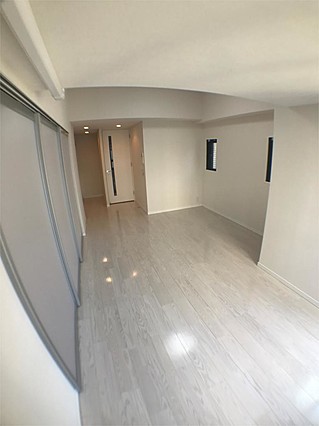 S-RESIDENCE神戸元町の居間写真