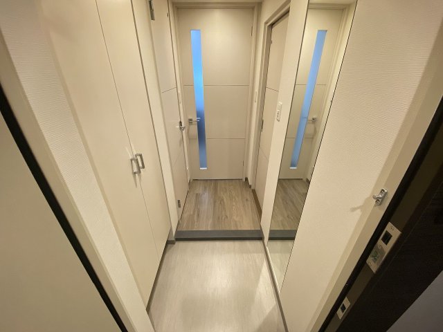 グランビスタ新神戸の玄関写真