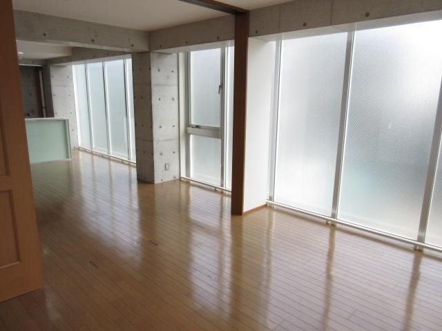 ハーヴィスト森の居間写真