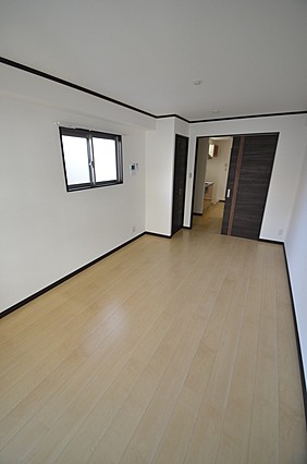 琴マンションの居間写真