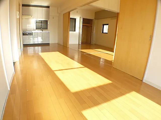 エムズコートの居間写真