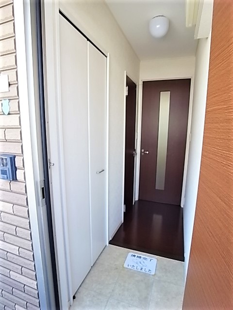 マローネ本山の玄関写真