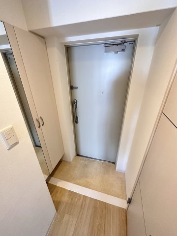 ボンニー元町の玄関写真