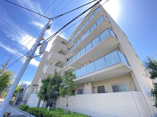 レジェンダリー甲子園浦風町の外観写真