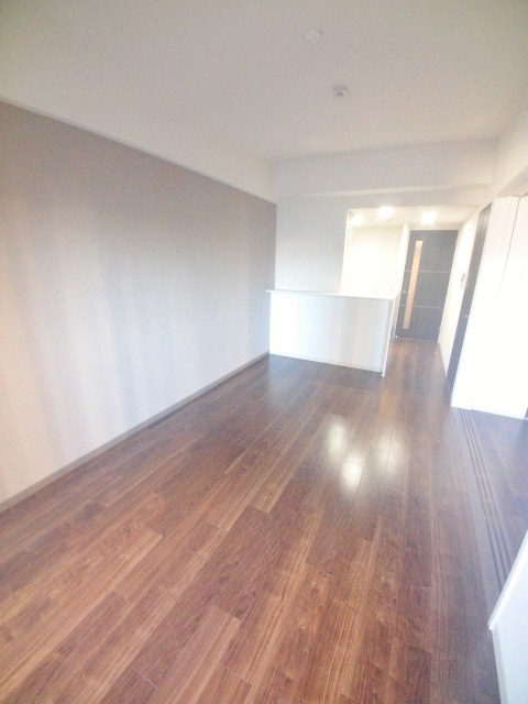 Cherir六甲道の居間写真