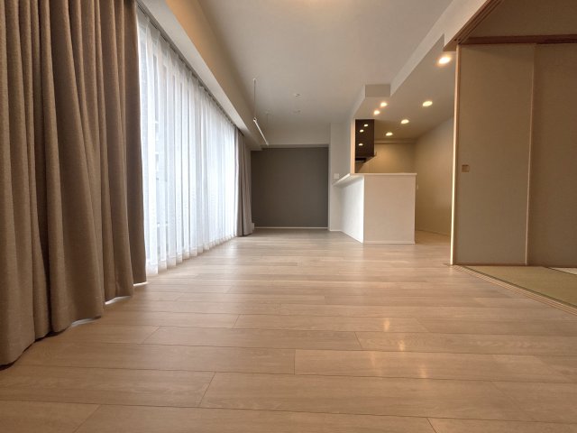 ザパークハウス神戸元町の居間写真