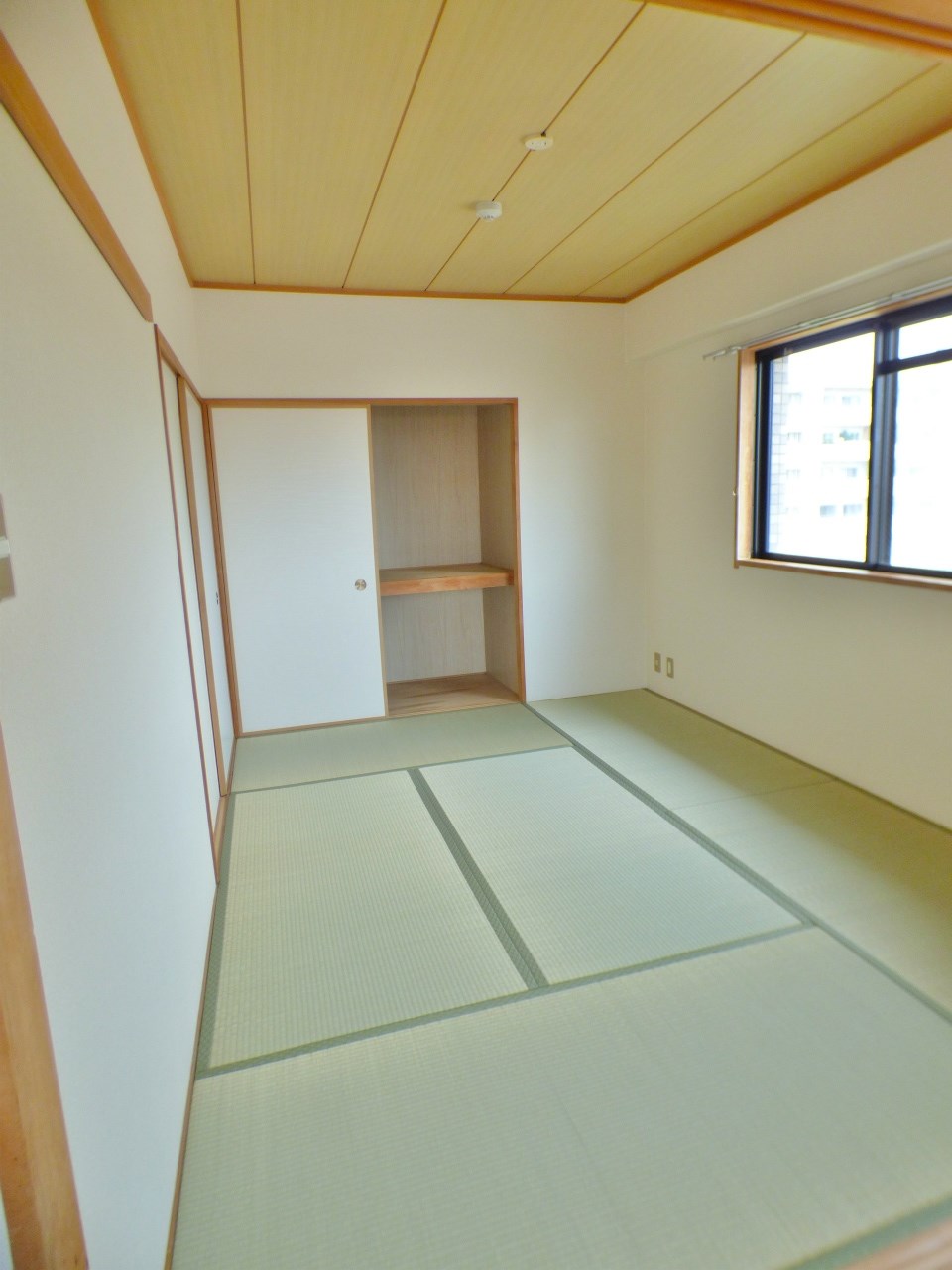 アーバネックス芦屋業平の居間写真