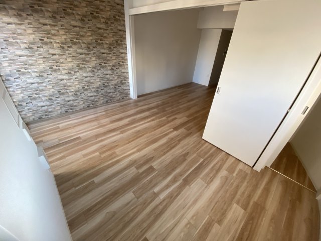 セレニテ神戸元町クレアの居間写真