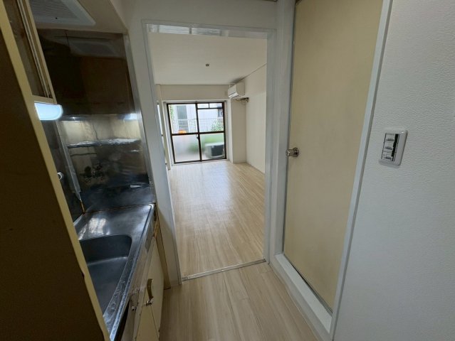 クレアドル芦屋西の居間写真
