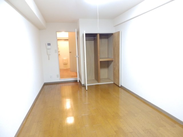 パレユート阪急六甲の居間写真